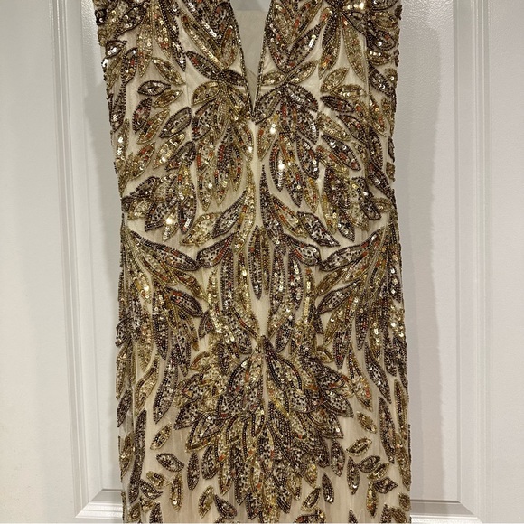 MAC DUGGAL | EMBELLISHED LEAF EVENING GOWN #5107 - Picture 6 of 14